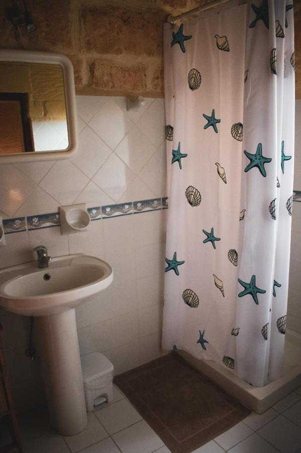 לינה וארוחת בוקר Xagħra Encanto Vegetarian Bed & Breakfast מראה חיצוני תמונה